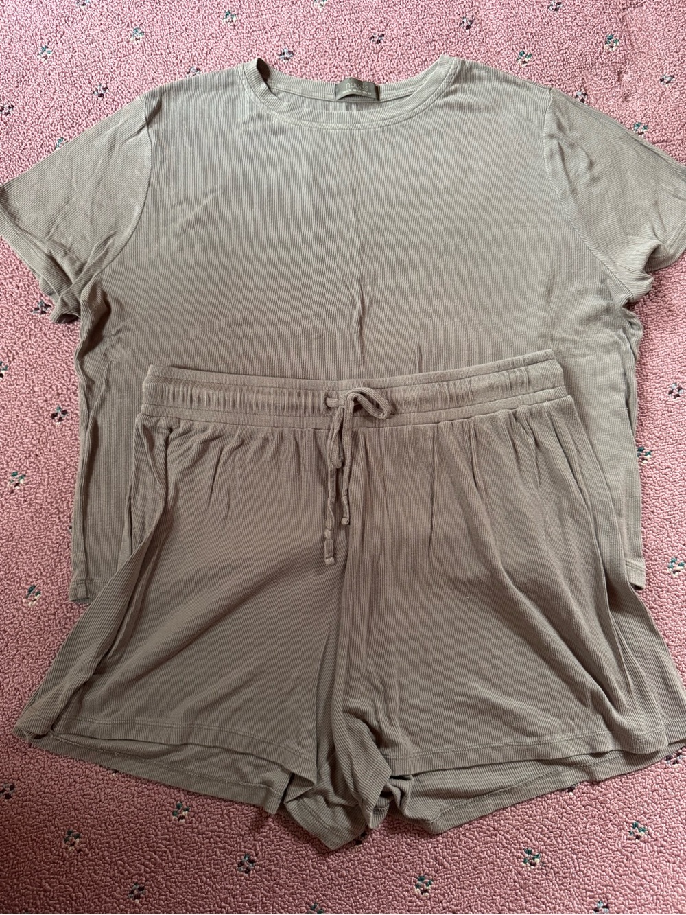 Nuuds Ribbed Pajama Short Set
